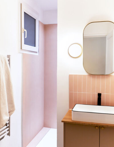 Salle de bain en béton ciré Décobéton teinte Rosé